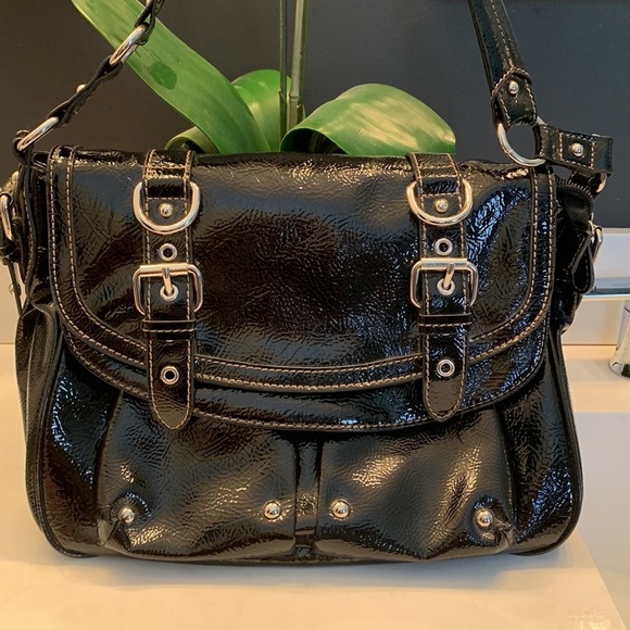 New - Nine West Patent  Bag - Picture 2 of 12